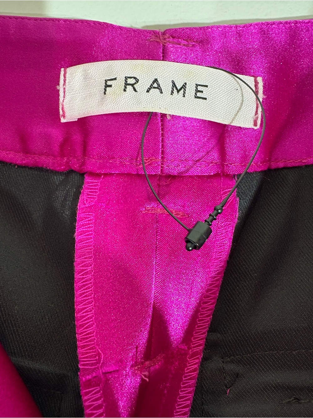 FRAME Relaxed Straight Satin Cargo Pants Magenta Pink Wide Leg Size 0 NWOT - Picture 9 of 13